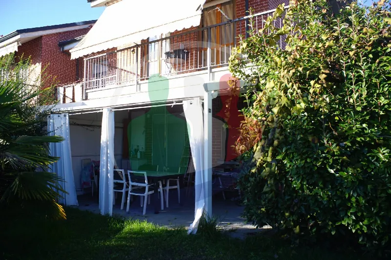 Villa in vendita a Moncalieri - foto 1