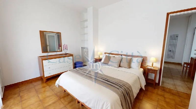 Appartamento in vendita a Milano, Bande Nere, Inganni - foto 1