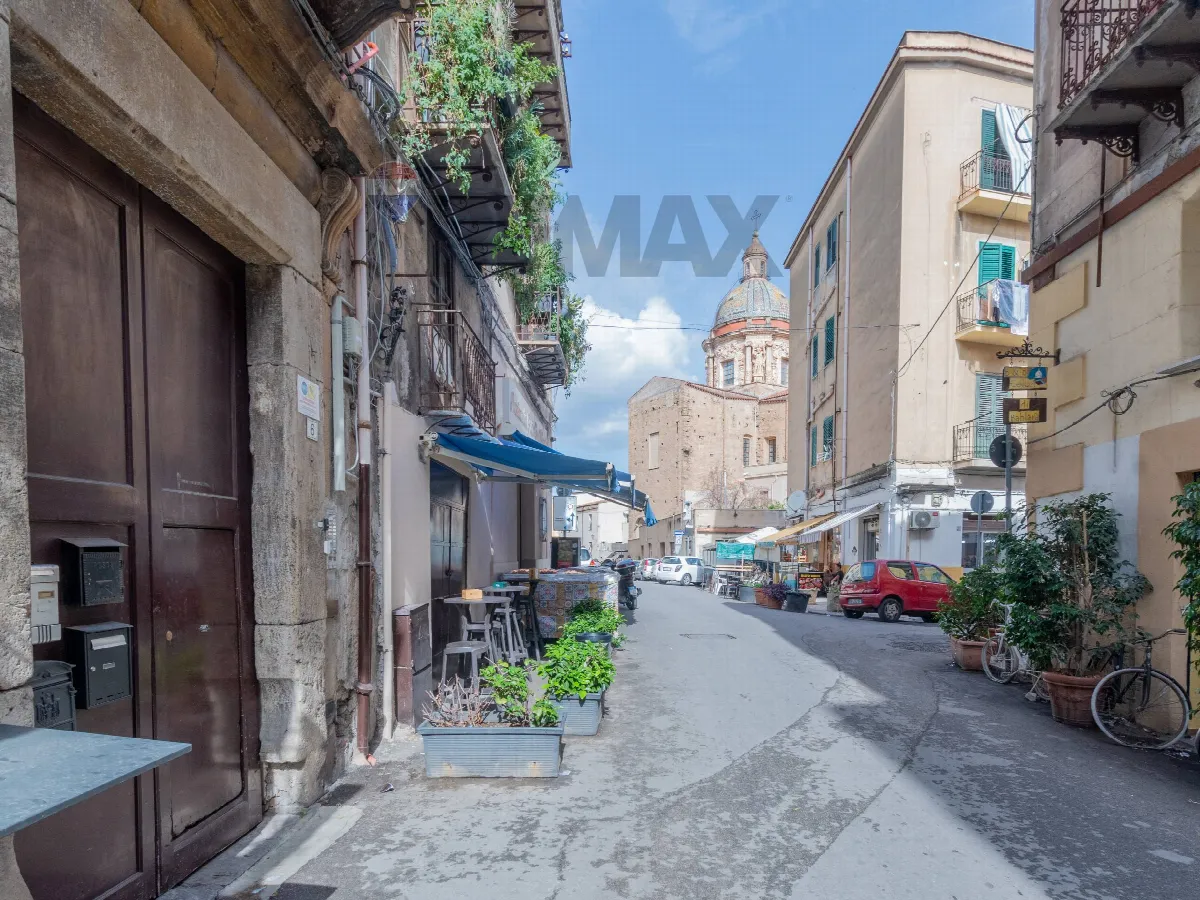 Appartamento in vendita a Palermo, Centro Storico - foto 2