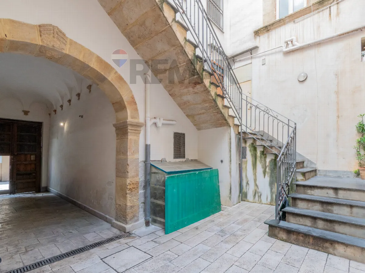 Appartamento in vendita a Palermo, Centro Storico - foto 5
