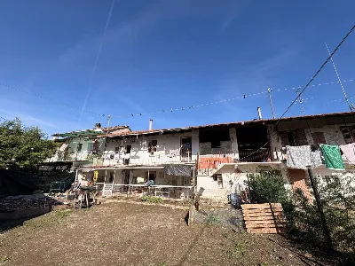 Rustico/Casale a Leinì