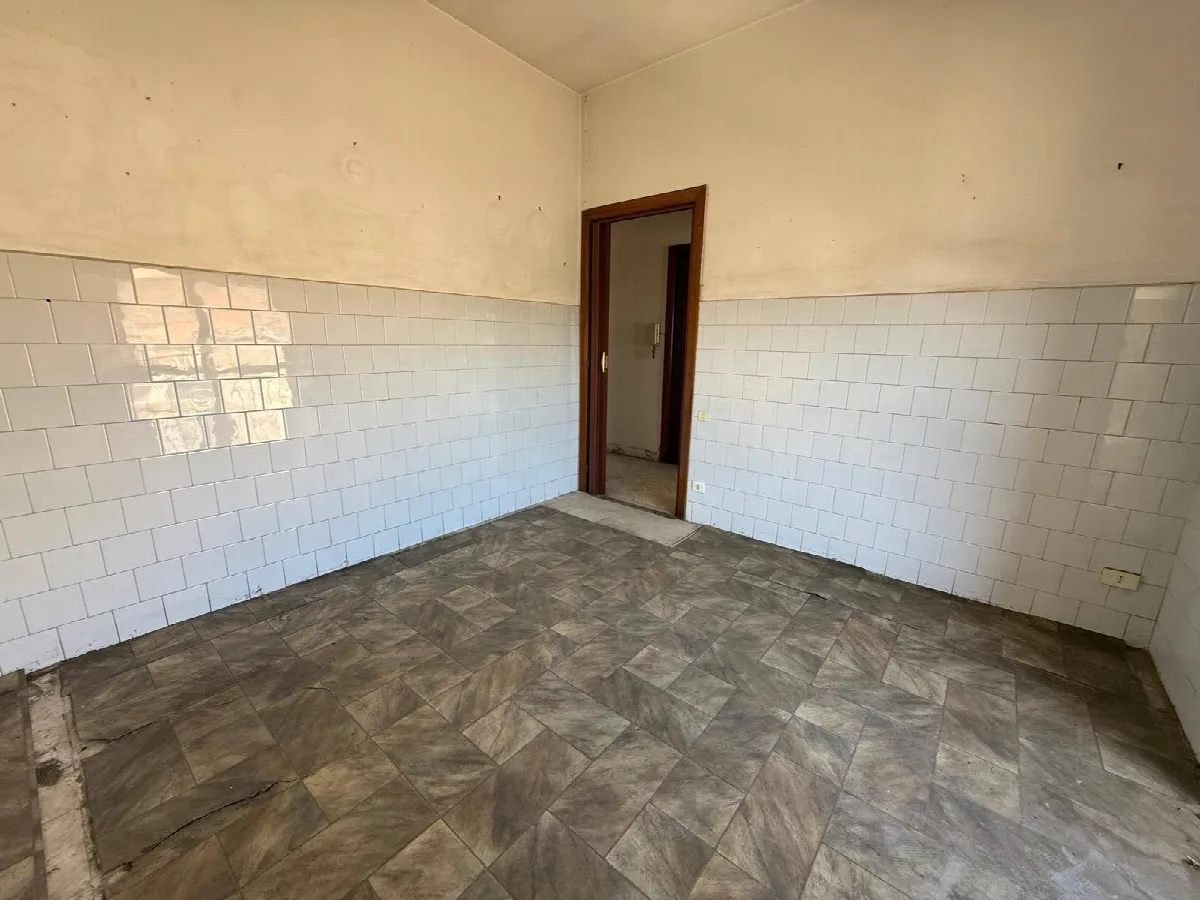 Appartamento in vendita a Caserta, Centro - foto 4