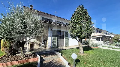 Villa in vendita a Rottofreno - foto 1