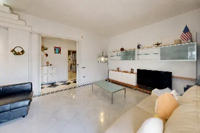 Appartamento in vendita a Napoli, San Carl... - foto 5