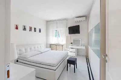 Appartamento in vendita a Napoli, San Carl... - foto 6