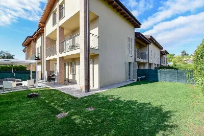 Appartamento in vendita a Monguzzo - foto 1