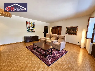 Appartamento in vendita a Verona, Centro - foto 2