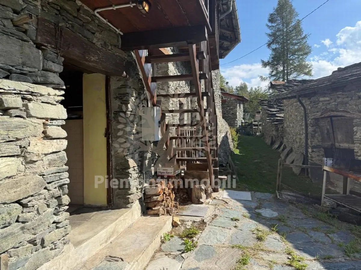 Casa Indipendente in vendita a Sampeyre - foto 3