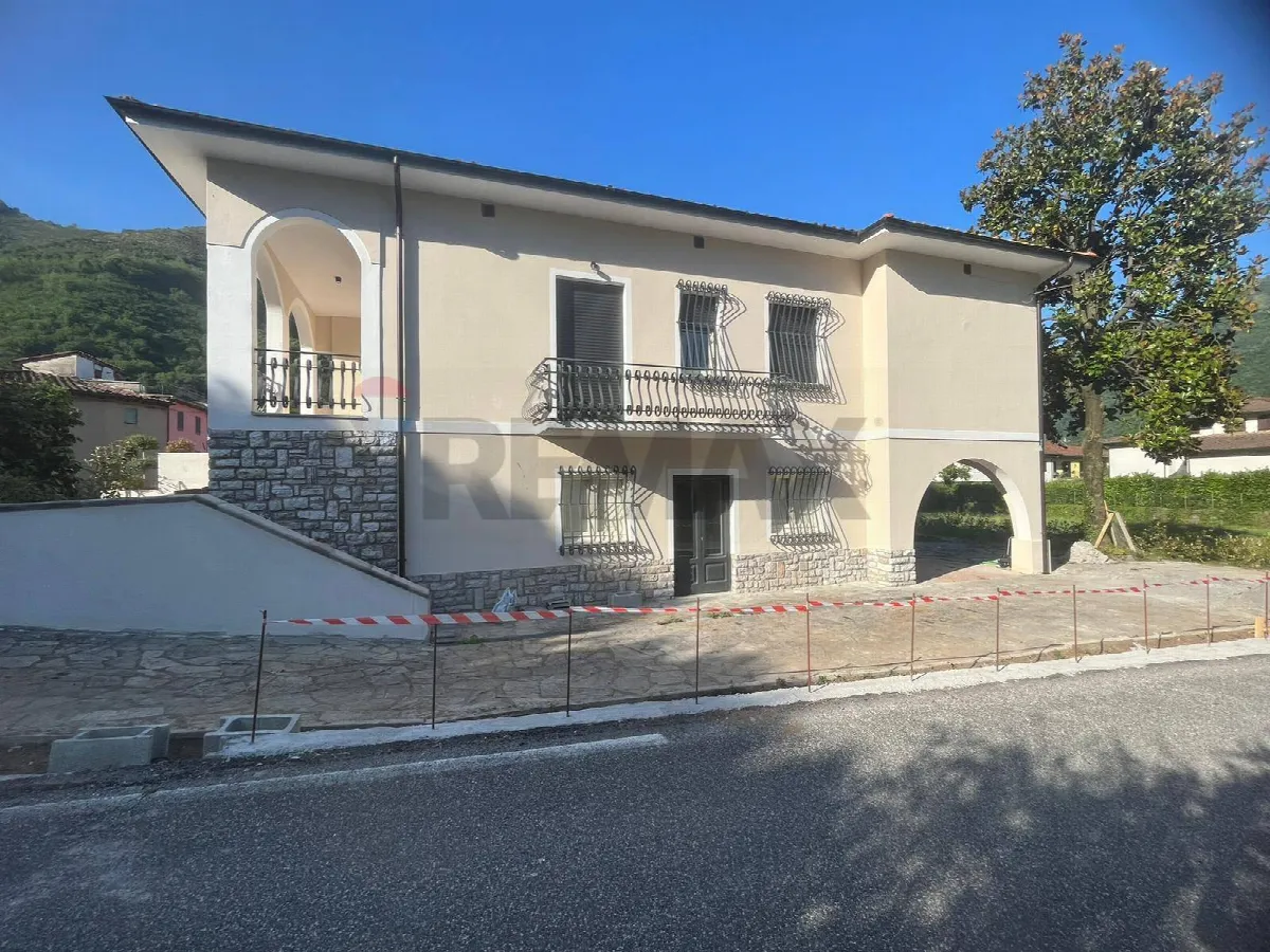 Villa in vendita a Borgo a Mozzano - foto 5