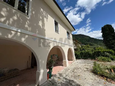Villa in vendita a Borgo a Mozzano - foto 6
