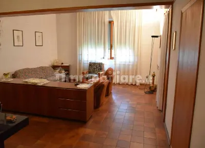 Casa Indipendente a Vernio