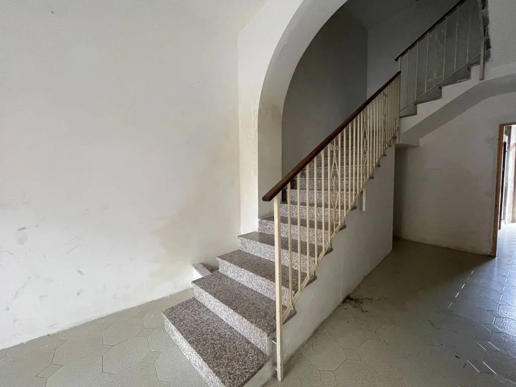 Palazzo/Stabile in vendita a Borgo Vercelli - foto 3