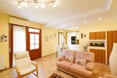 Appartamento in vendita ad Asso - foto 5