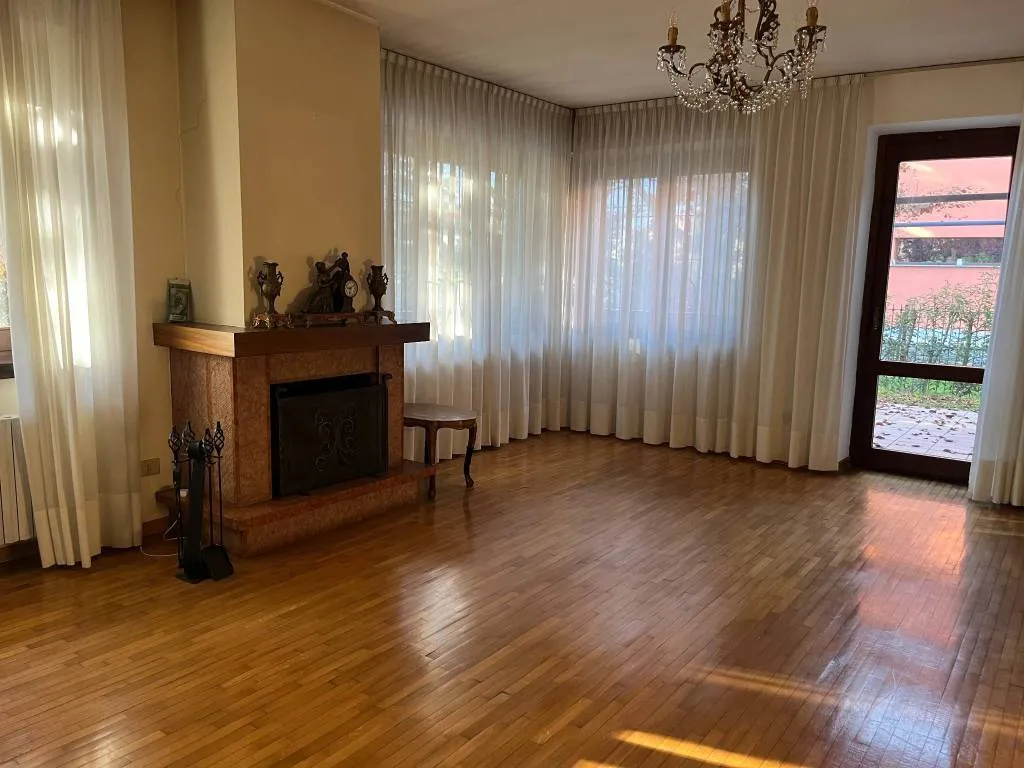 Villa in vendita a Sondrio - foto 2