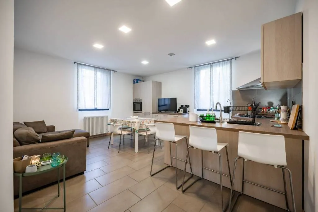 Appartamento in vendita a Lecco, Centro, Lungolago - foto 3