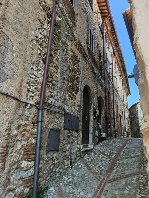 Appartamento in vendita a Contigliano - foto 2