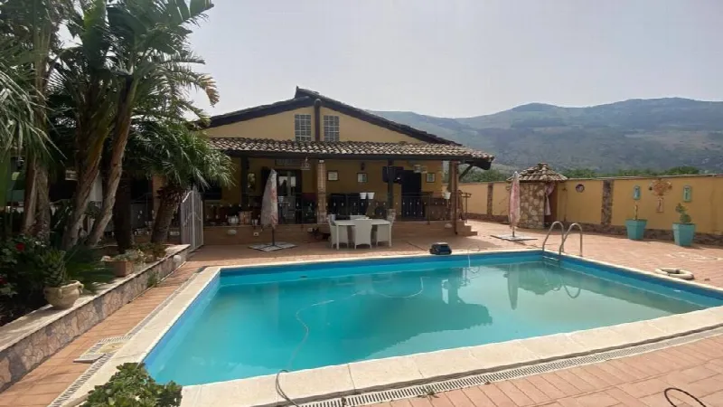 Villa in vendita a Carini - foto 1