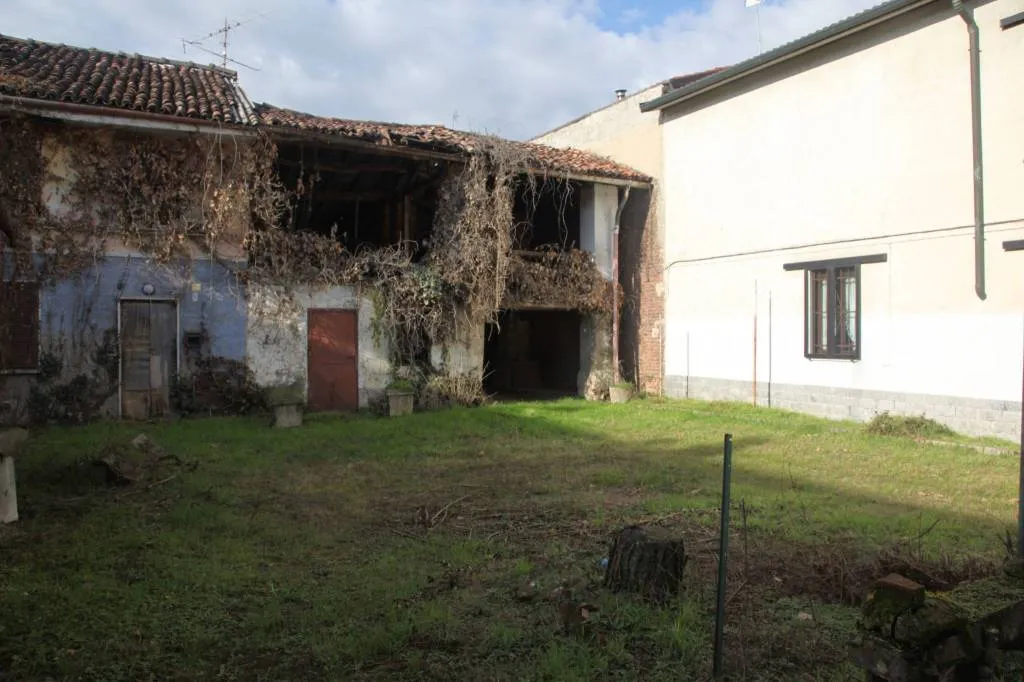 Rustico/Casale in vendita a Rosate - foto 5