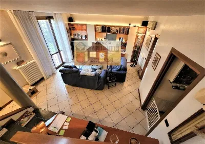 Villa in vendita a Campi Bisenzio - foto 2