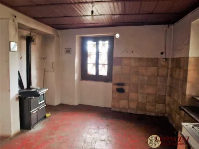 Rustico/Casale in vendita a Tresana - foto 4