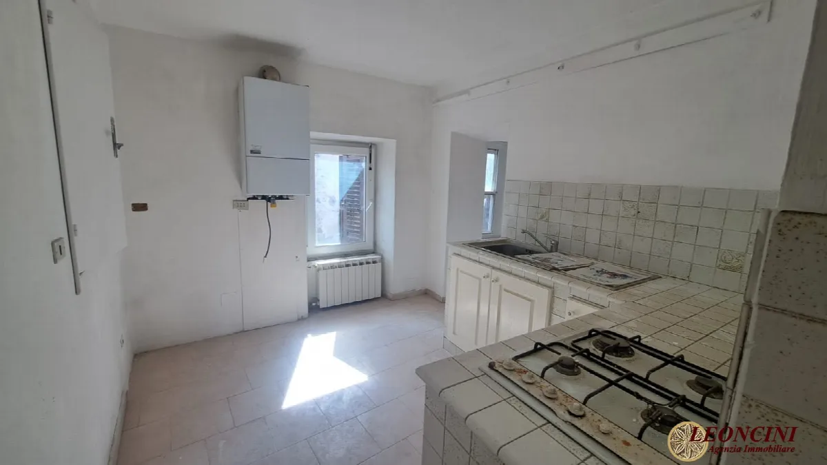Rustico/Casale in vendita a Tresana - foto 5
