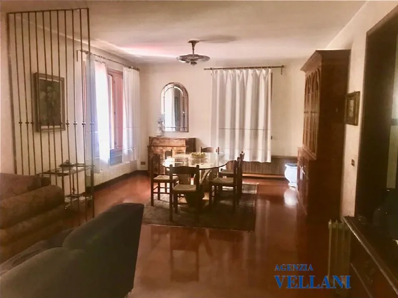 Villa in vendita a Carpi - foto 1