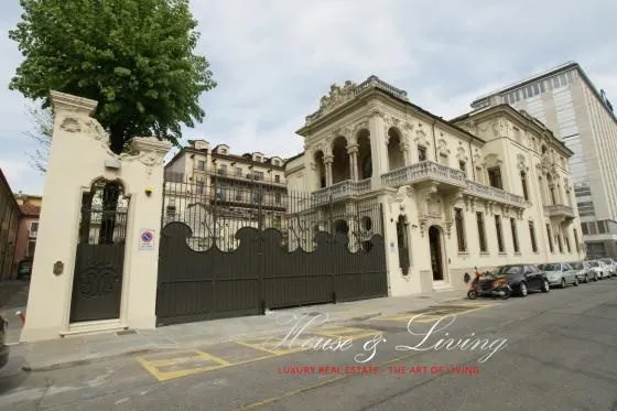 Appartamento in vendita a Torino, Centro - foto 2