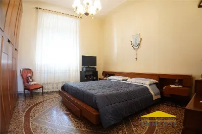 Appartamento in vendita a Carrara, Centro - foto 6