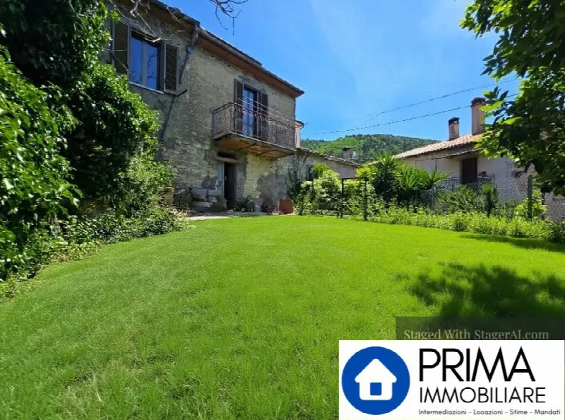 Casa Indipendente in vendita a Stroncone - foto 1