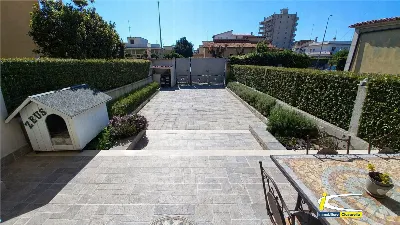 Villa in vendita a Ladispoli - foto 1