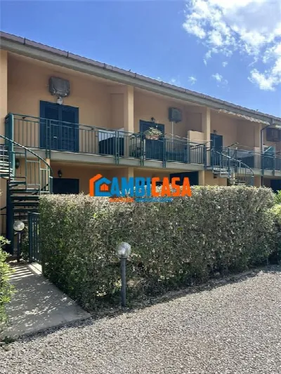 Villa a Campofelice di Roccella