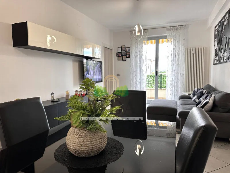 Appartamento in vendita a Nereto - foto 1