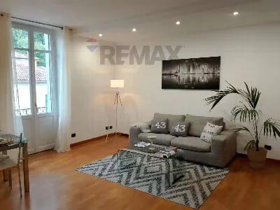 Appartamento a Laveno-Mombello
