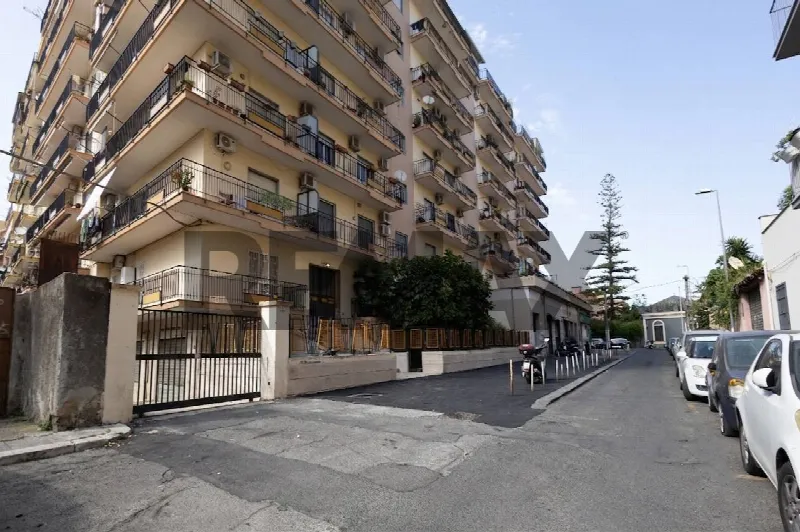 Appartamento in vendita a Catania, Province, Picanello - foto 1