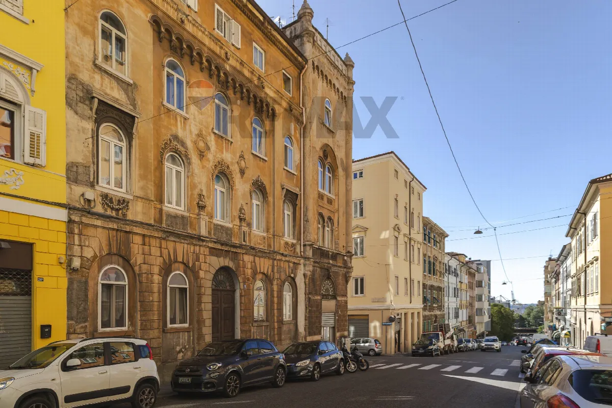 Appartamento in vendita a Trieste, San Giacomo, Chiarbola, Ponziana - foto 2