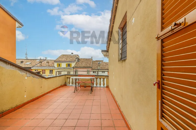 Appartamento in vendita a Parma, Centro - foto 1