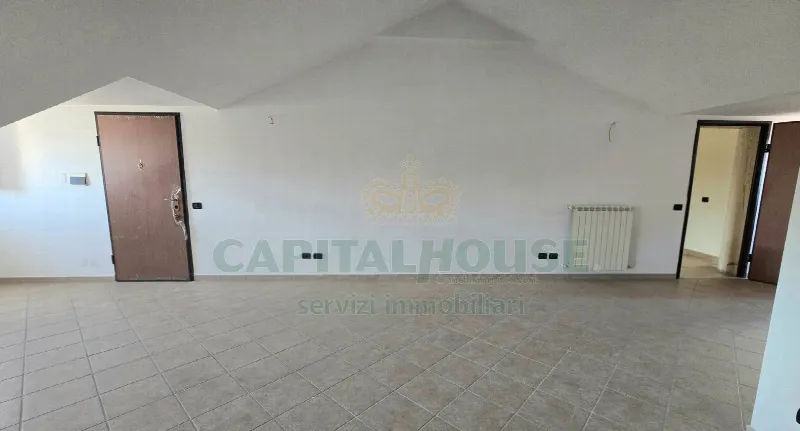 Attico in vendita a San Nicola la Strada - foto 1