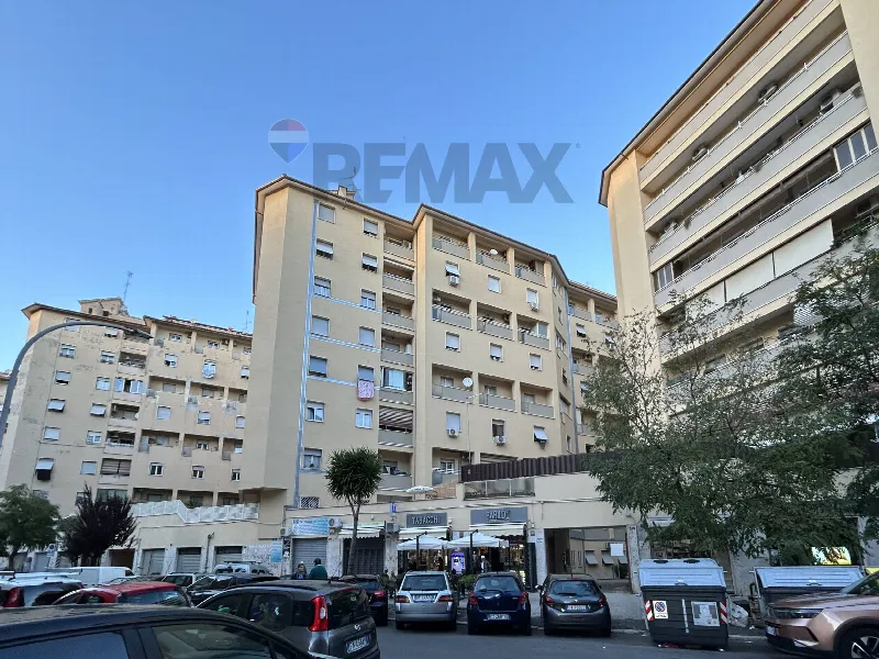 Appartamento in vendita a Roma, Cinecittà, Quadraro - foto 1