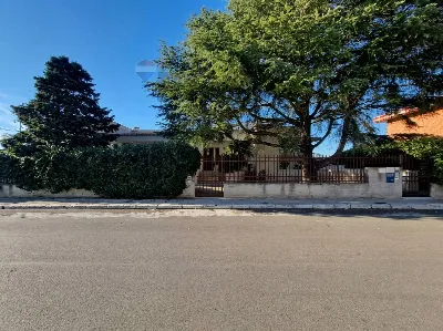 Villa in vendita a Lizzanello - foto 1