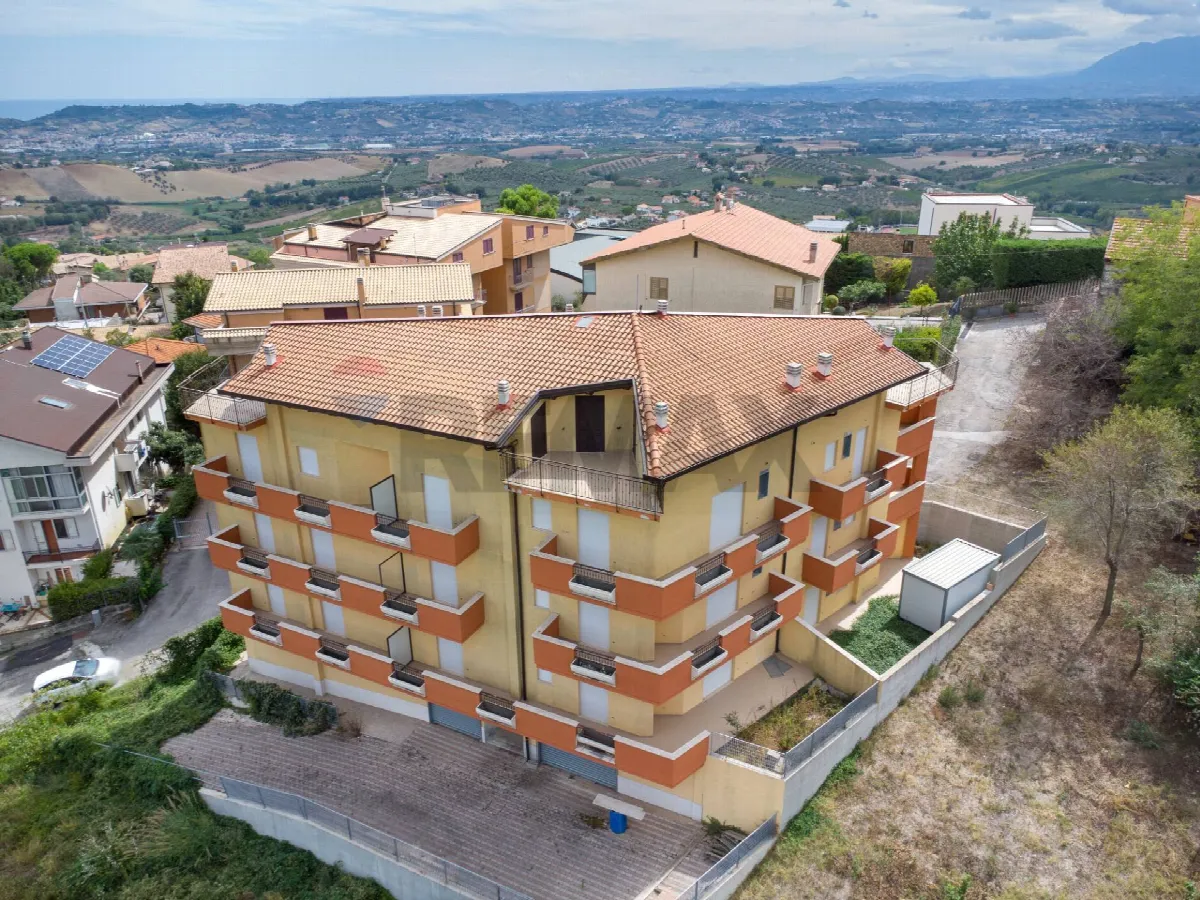 Appartamento in vendita a Città Sant'Angelo - foto 4