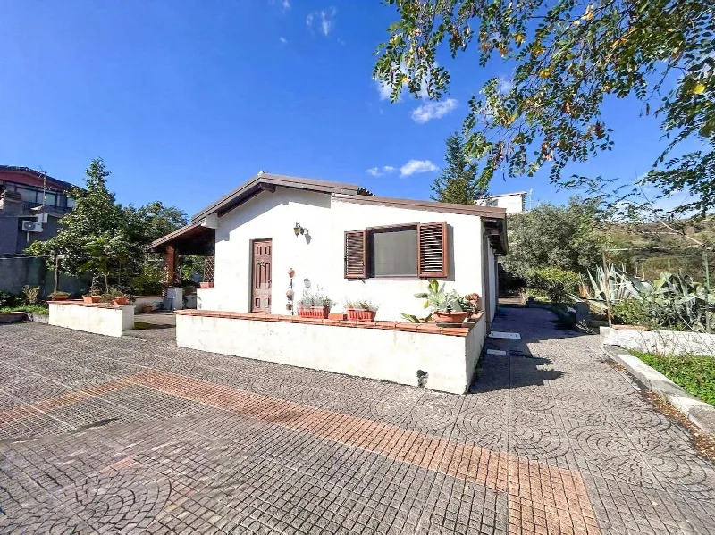 Villa in vendita a Belpasso - foto 1