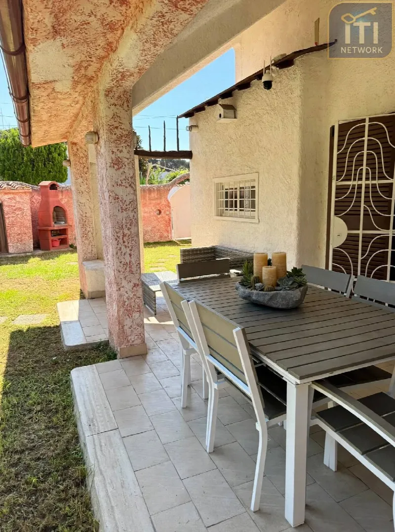 Casa Indipendente in vendita ad Ardea - foto 1