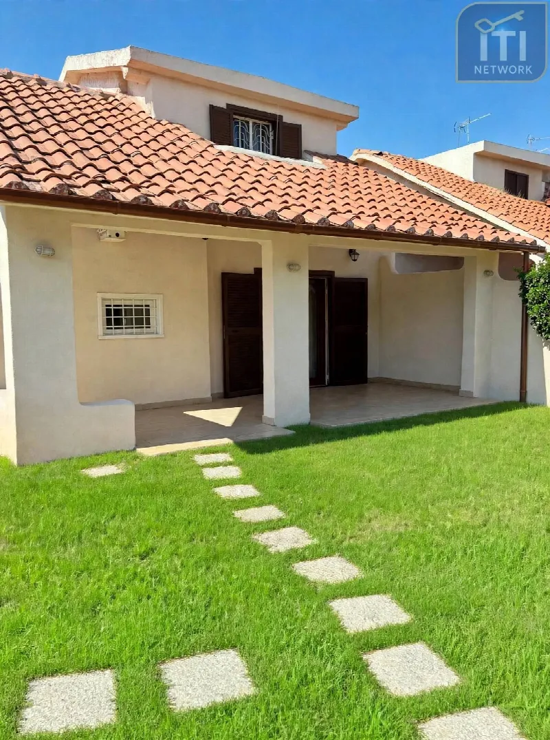 Casa Indipendente in vendita ad Ardea - foto 1