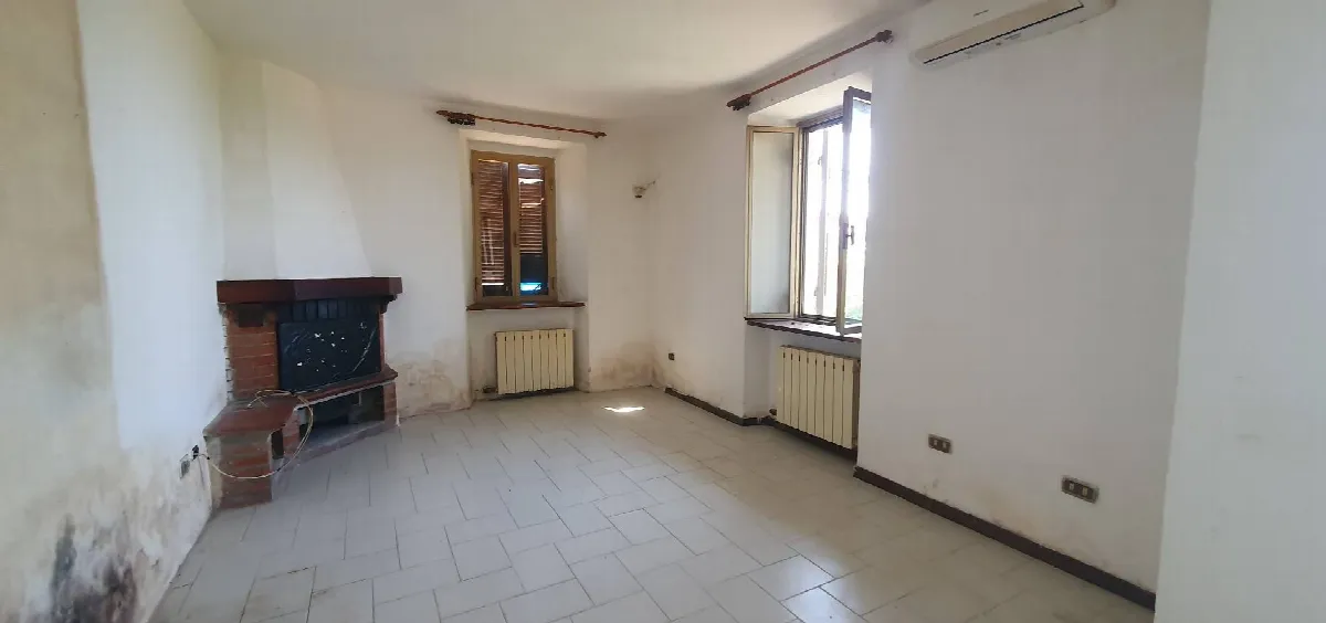 Casa Indipendente in vendita a Massa - foto 3