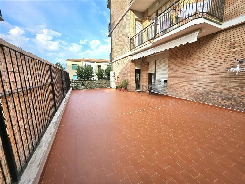 Appartamento in vendita a Massa - foto 1
