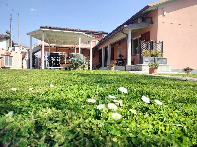 Villa in vendita a Massa - foto 1