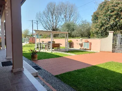 Villa in vendita a Massa - foto 8
