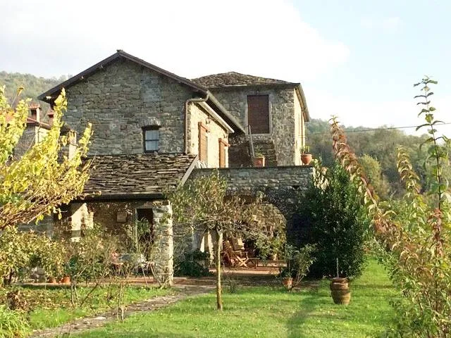 Rustico/Casale in vendita a Filattiera - foto 2