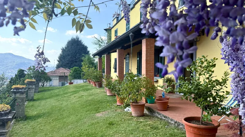 Villa in vendita a Como - foto 1
