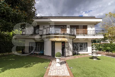 Villa in vendita a Trezzano sul Naviglio - foto 1